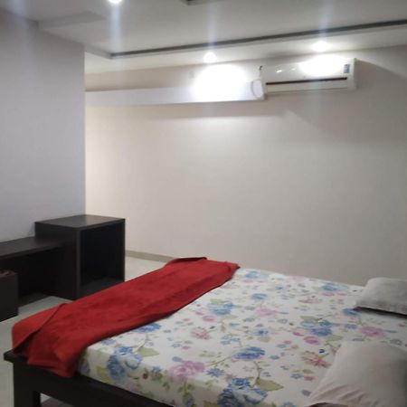 Hotel Indraprasth Balangir Екстер'єр фото